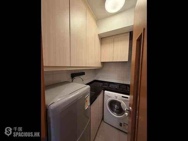 Wan Chai - 112, Johnston Road 03