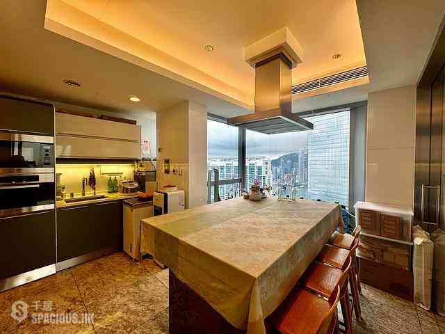 West Kowloon - The Cullinan (Tower 21 Zone 1 Sun Sky) 12