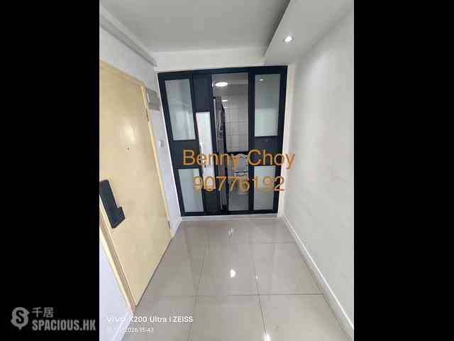 Kennedy Town - Han Yu Building 03