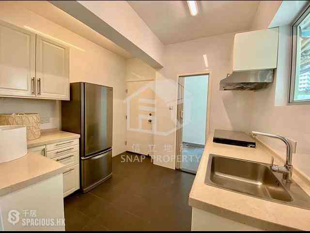 Sai Ying Pun - Lim Kai Bit Yip 06