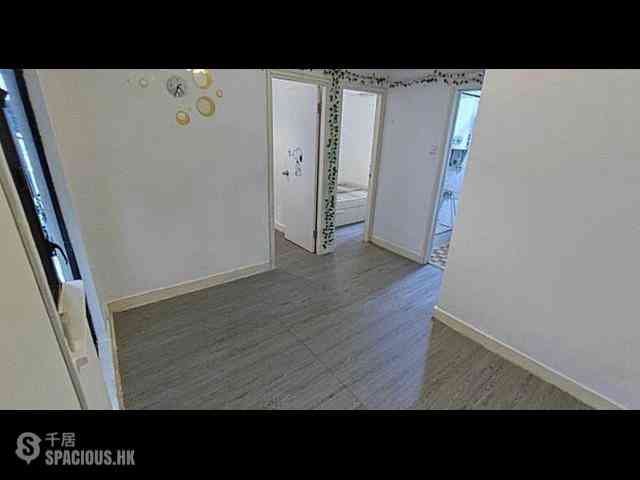 Sai Ying Pun - Hang Fuk Mansion 01