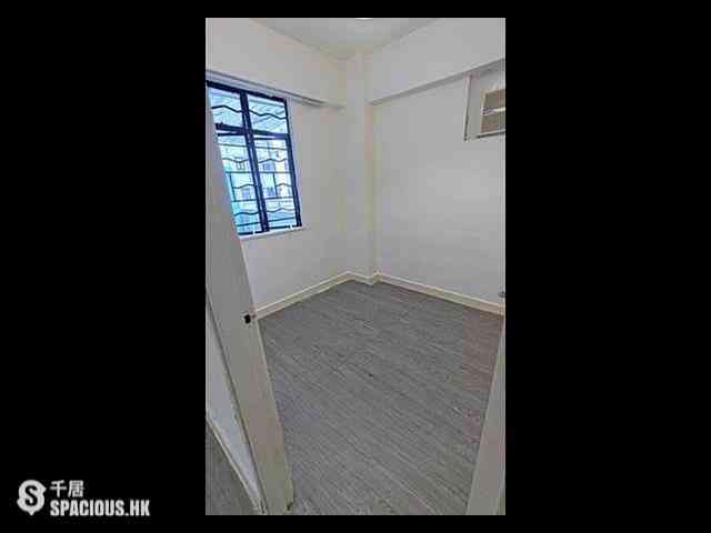 Sai Ying Pun - Hang Fuk Mansion 07