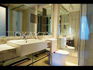 Wan Chai - The Avenue Phase 2 08