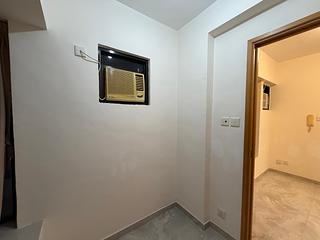 Wan Chai - 112, Johnston Road 02