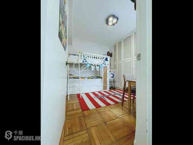 Mid Levels Central - 36-36A, Kennedy Road 12