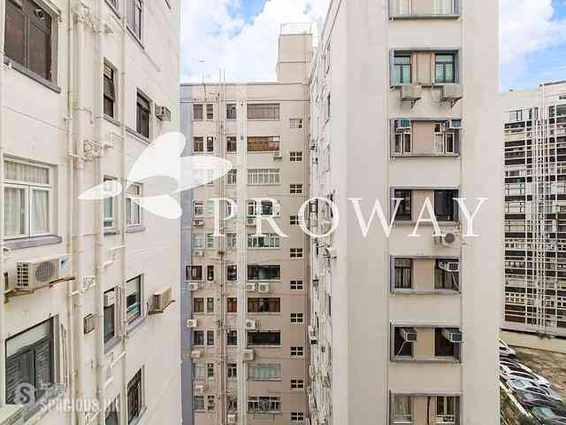 Stubbs Road - Miramar Villa 02