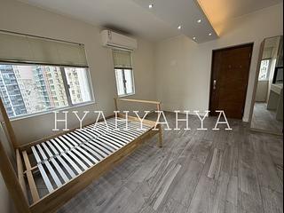 Kennedy Town - Ka Ming Building 03