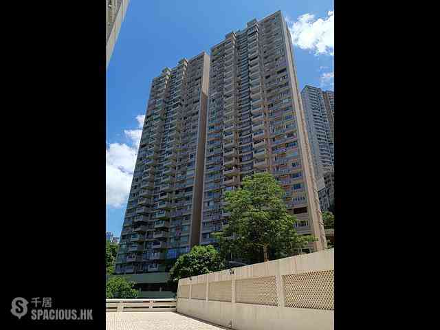 Pok Fu Lam - Baguio Villa Block 31 04