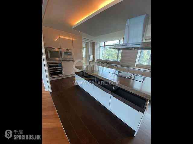Repulse Bay - The Lily Block 2 03