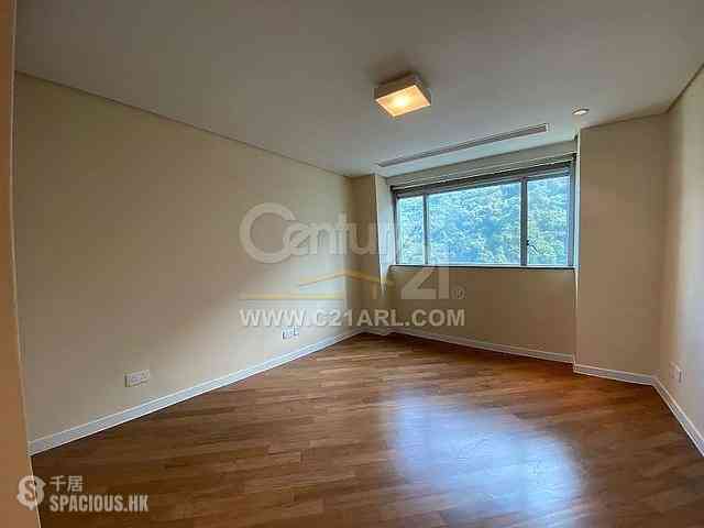 Repulse Bay - The Lily Block 2 07