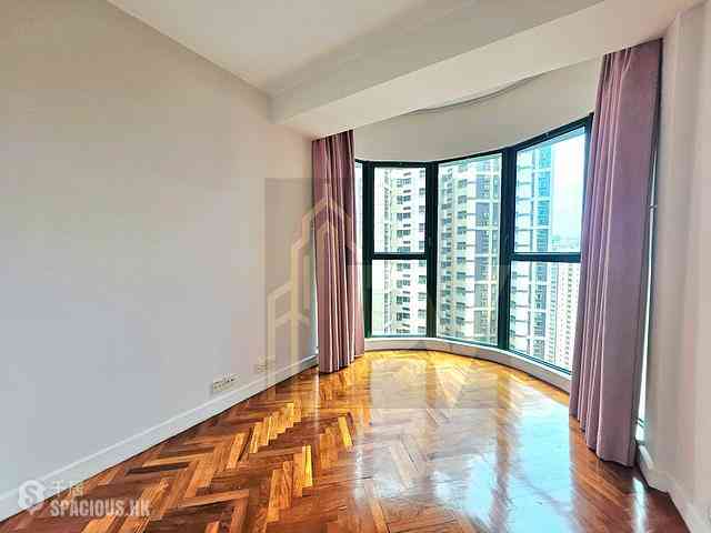 Mid Levels Central - Hillsborough Court 02