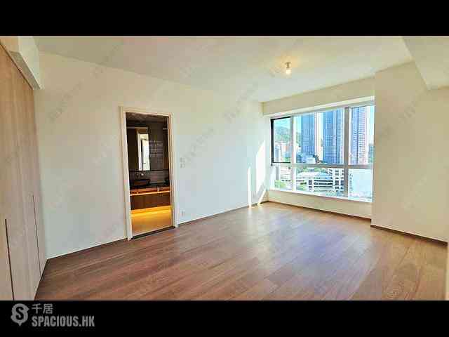 Wong Chuk Hang - Marinella Block 1 08