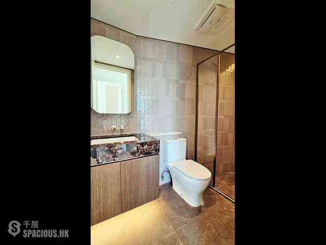 Wong Chuk Hang - Marinella Block 1 09