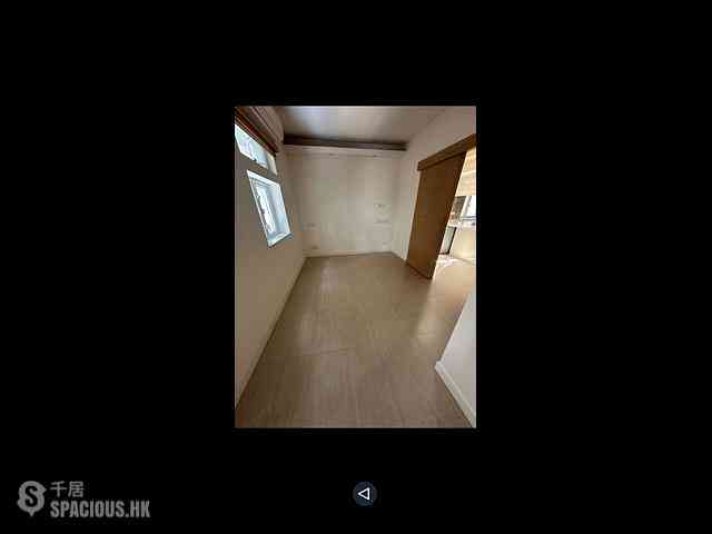 Sai Ying Pun - Hing Yip Building 04