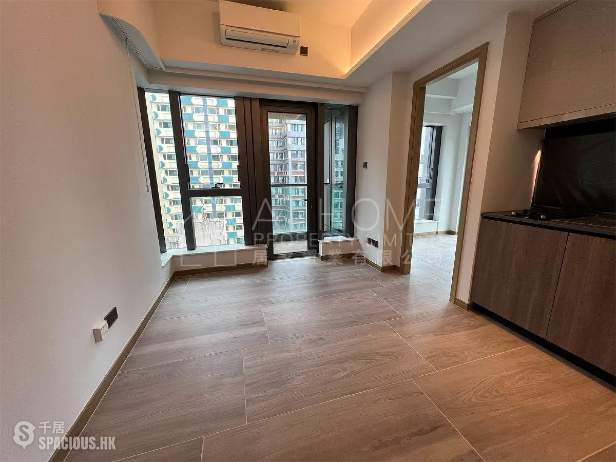 Sai Ying Pun - One・Artlane 01
