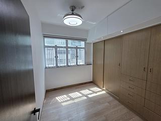 Wan Chai - Ko Wah Building(Go Wah Mansion) 03