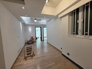 Wan Chai - Ko Wah Building(Go Wah Mansion) 05