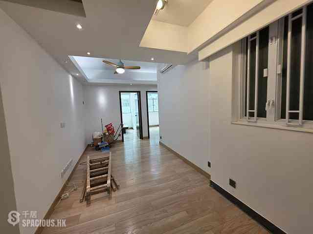 Wan Chai - Ko Wah Building(Go Wah Mansion) 05