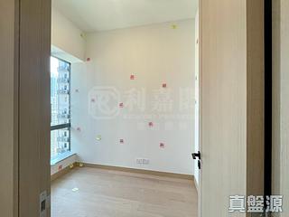 Lohas Park - Lohas Park Phase 12A Seasons Place Tower 3A 03