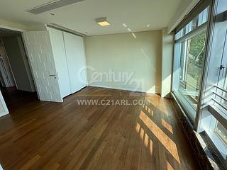 Repulse Bay - The Lily Block 4 19
