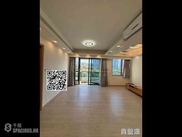 Tseung Kwan O - The Papillons Block 1 03