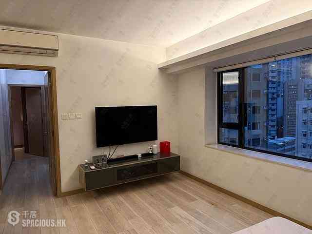 Mid Levels Central - Robinson Heights Block 1 01