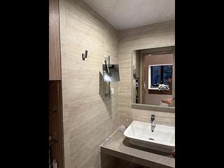 Mid Levels Central - Robinson Heights Block 1 10