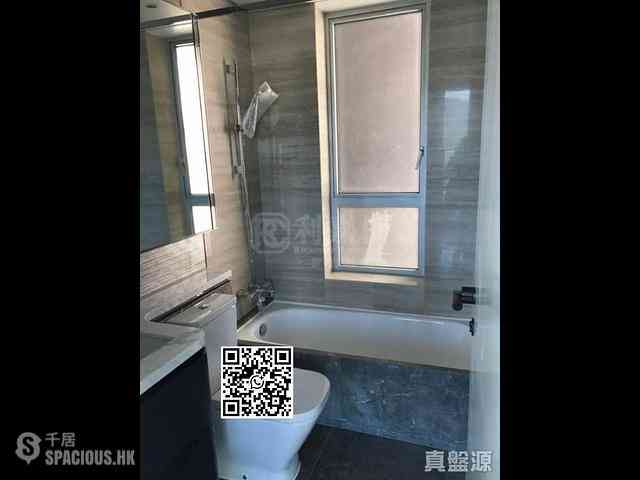 Tseung Kwan O - Savannah Block 3A 04