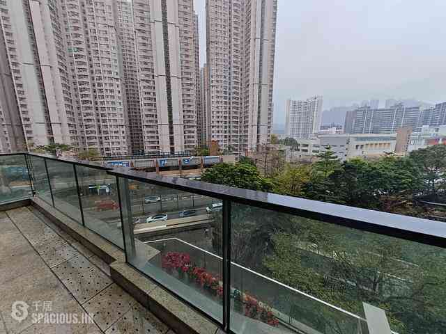 Tseung Kwan O - The Wings II Block 3B 01