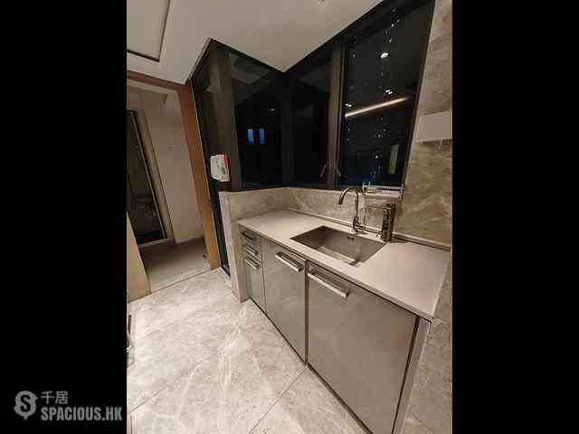 Tseung Kwan O - The Wings II Block 3B 04