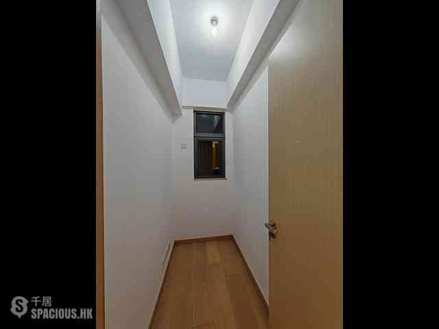 Tseung Kwan O - The Wings II Block 3B 06