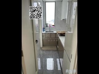 Tseung Kwan O - Savannah Block 5 04