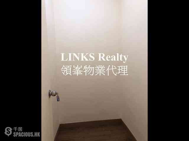 Braemar Hill - Hilltop Mansion Block I-J 11