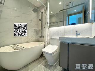 Tseung Kwan O - Twin Peaks Block 1 05