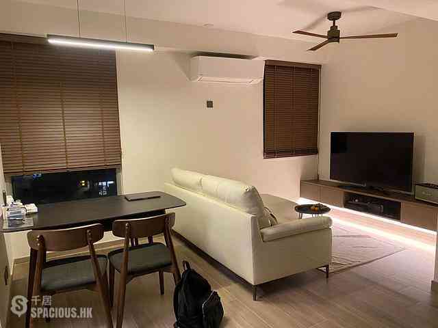 Tseung Kwan O - Bauhinia Garden Block 8 02