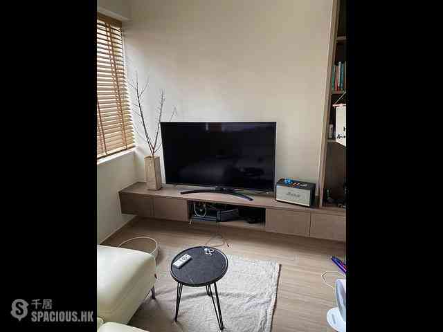 Tseung Kwan O - Bauhinia Garden Block 8 04