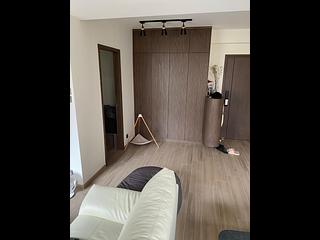 Tseung Kwan O - Bauhinia Garden Block 8 05