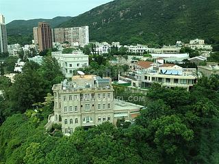 Happy Valley - The Colonnade 02