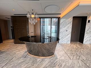 Mid Levels West - The Legacy Phase 1 Tower 2 06