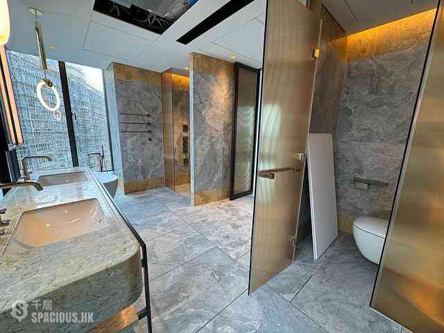 Mid Levels West - The Legacy Phase 1 Tower 2 10
