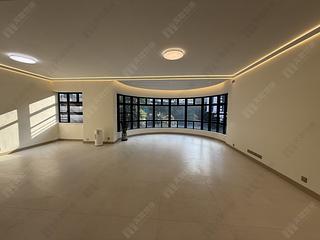 Mid Levels Central - Po Garden 02