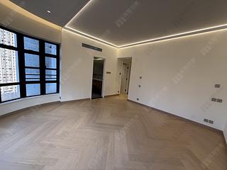 Mid Levels Central - Po Garden 04