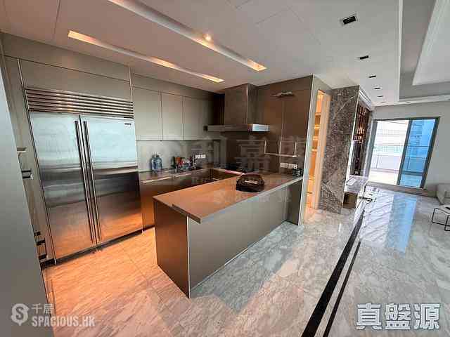 West Kowloon - The Harbourside Block 3 11
