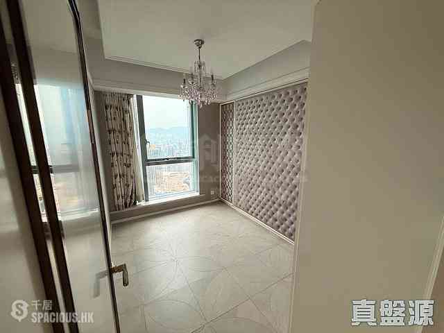 West Kowloon - The Harbourside Block 3 12