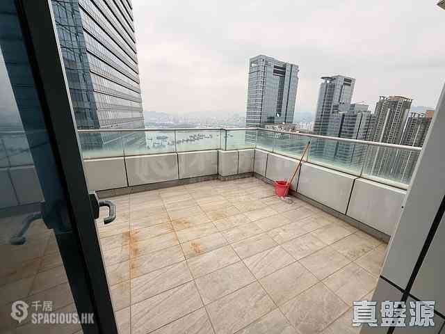 West Kowloon - The Harbourside Block 3 14