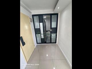 Kennedy Town - Han Yu Building 05