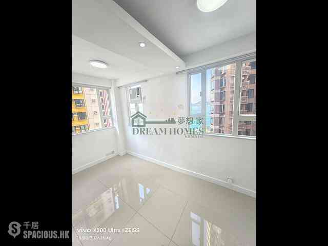 Kennedy Town - Han Yu Building 07