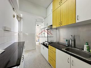 Tai Hang - Kan Oke House 05