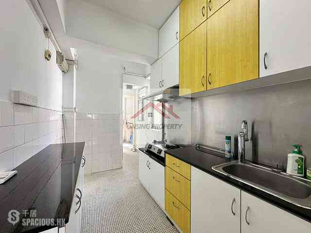 Tai Hang - Kan Oke House 05