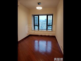West Kowloon - The Arch Star Tower (Block 2) 03